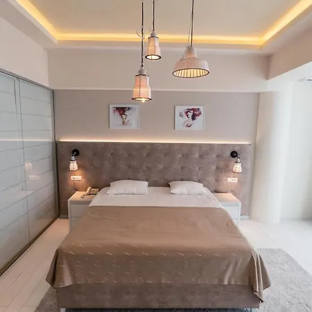 Grand Belvedere Hotel 4*