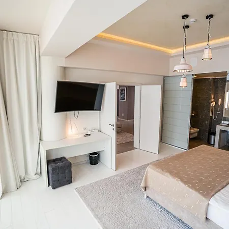 Grand Belvedere 4* 브라쇼브