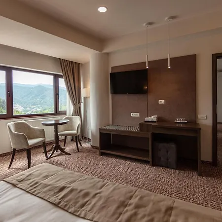 Grand Belvedere Szálloda 4*