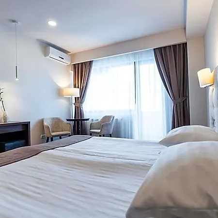 Otel Grand Belvedere 4*