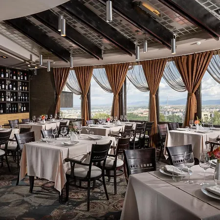 Grand Belvedere 4* Brašov