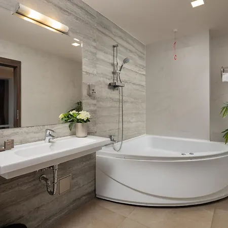 Grand Belvedere 4*