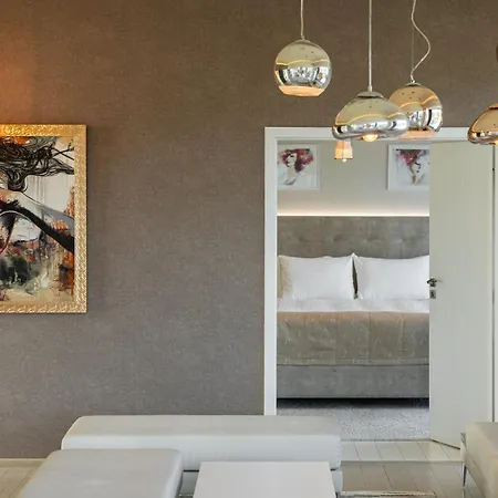 Grand Belvedere Szálloda 4*