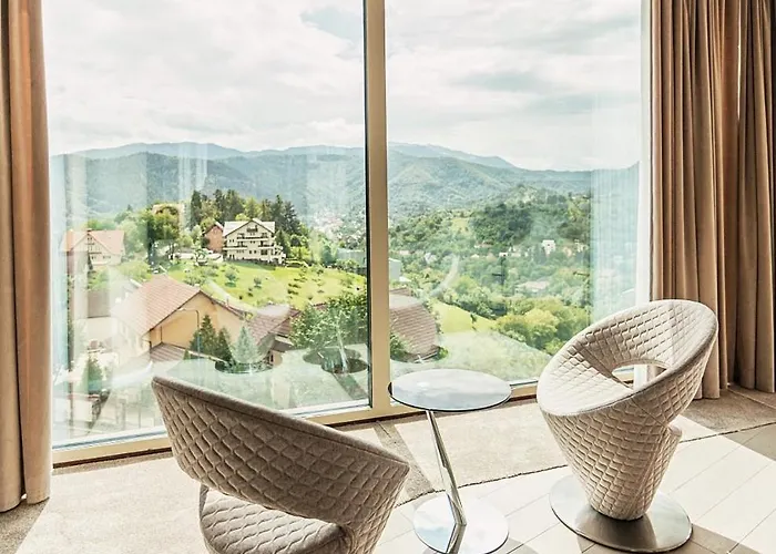 Grand Belvedere Hotel 4*